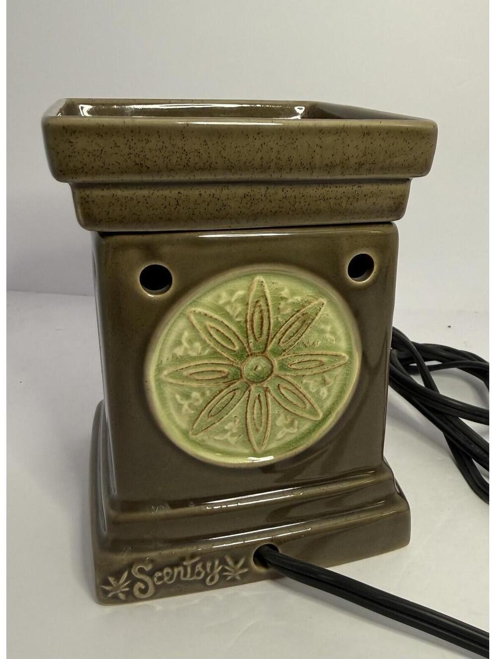 Scentsy Full Size Wax Warmer Brown & Green